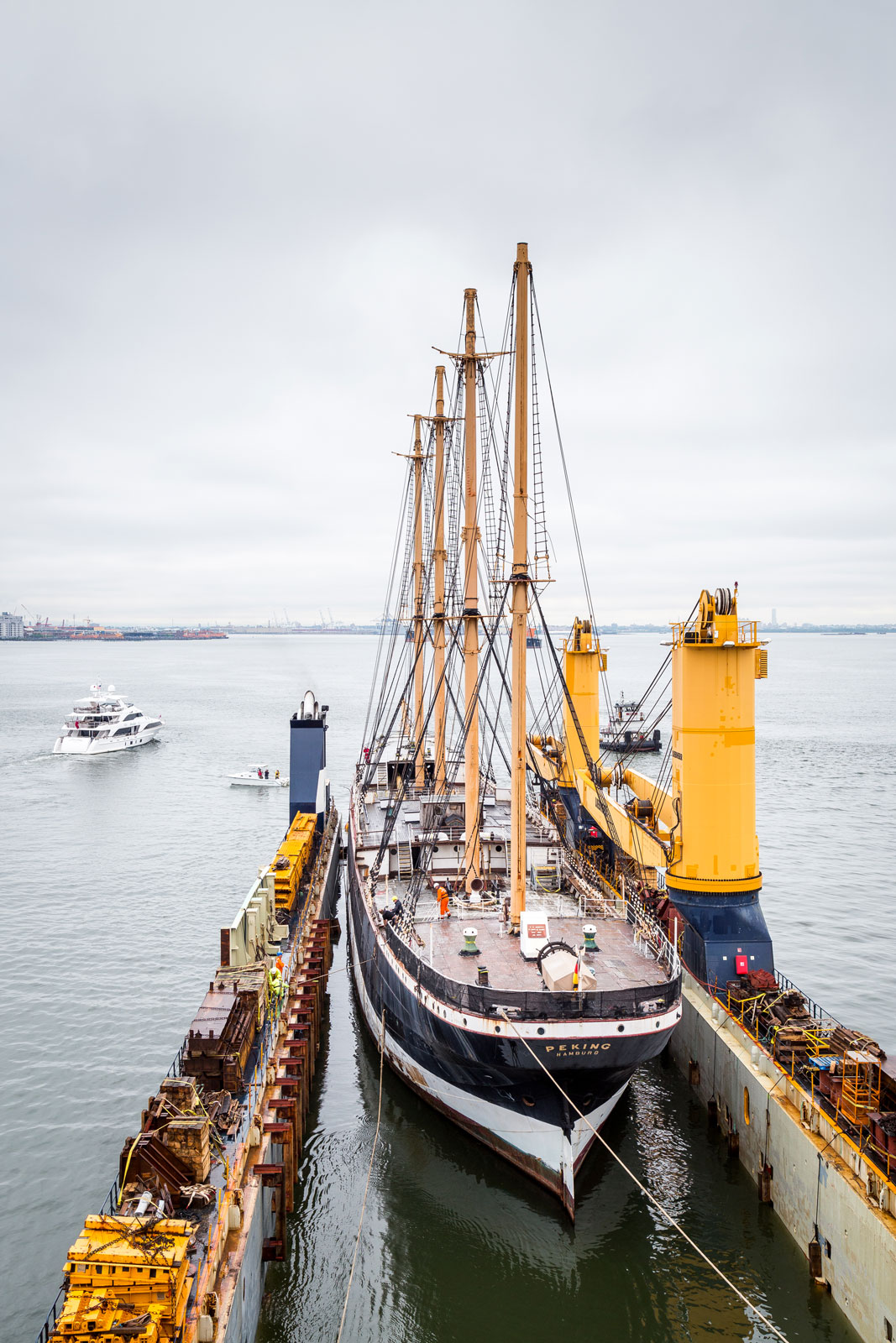 Das historische Schiff PEKING im Dosckschiff in New York City
