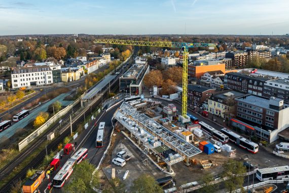 ZOB-Rahlstedt-Hochbahn-001